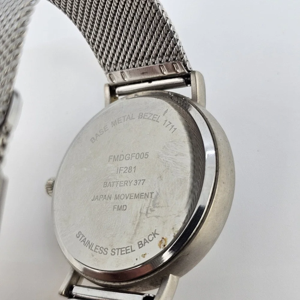 Men's Analog‎ Watch 40MM Gray Dial Gray Mesh Bands New Battery